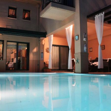 4-Seasons Pool Villa Near Meteora Tríkala Kültér fotó