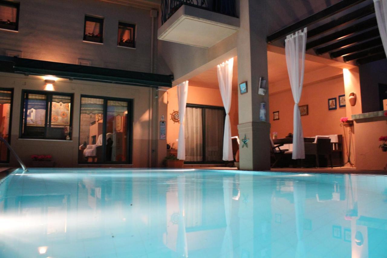 4-Seasons Pool Villa Near Meteora Tríkala Kültér fotó